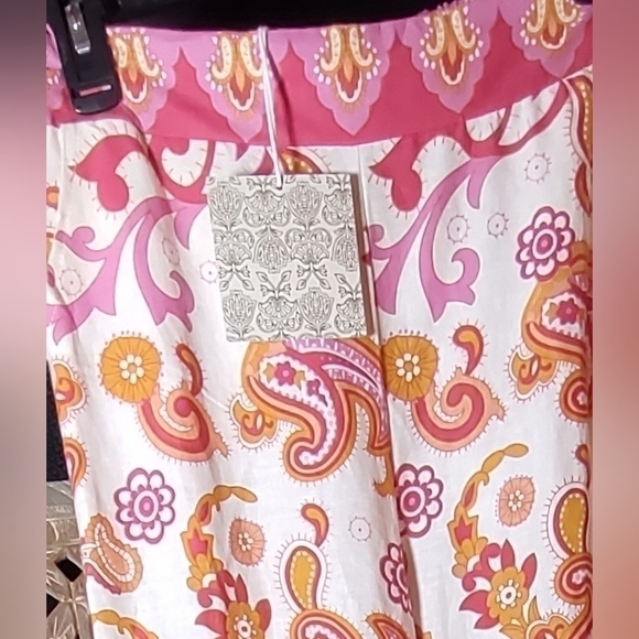 2 piece Haute Hippie - Picture 4 of 16